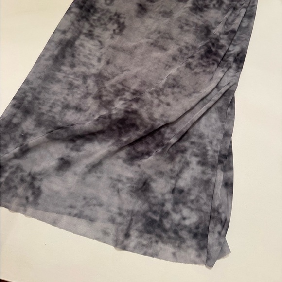 Zara - Gray Printed Dress with Tulle - Picture 4 of 4